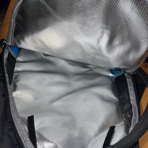 MIRACOL Hydration Backpack with 2L Water Bladder Insulated Water Pack for Hiking